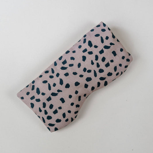 Eye pillow with organic spelt & organic lavender dots coffee