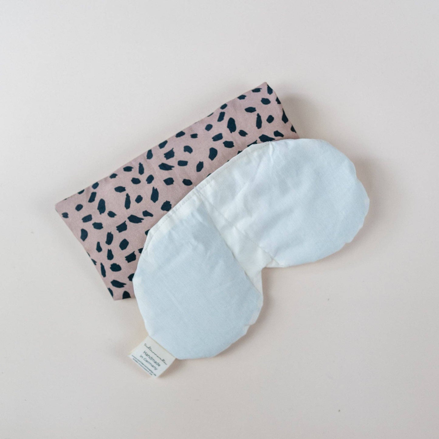 Eye pillow with organic spelt & organic lavender dots coffee