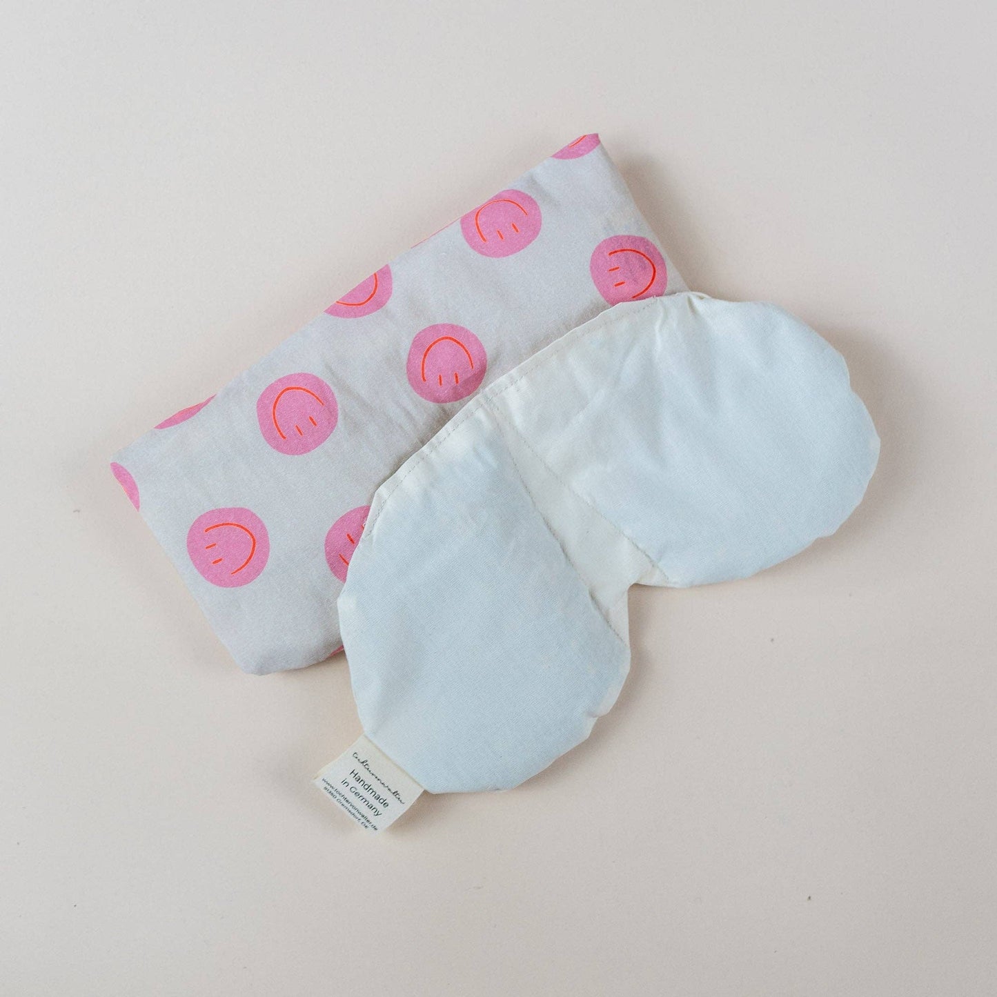 Yoga eye pillow Smiley Pink