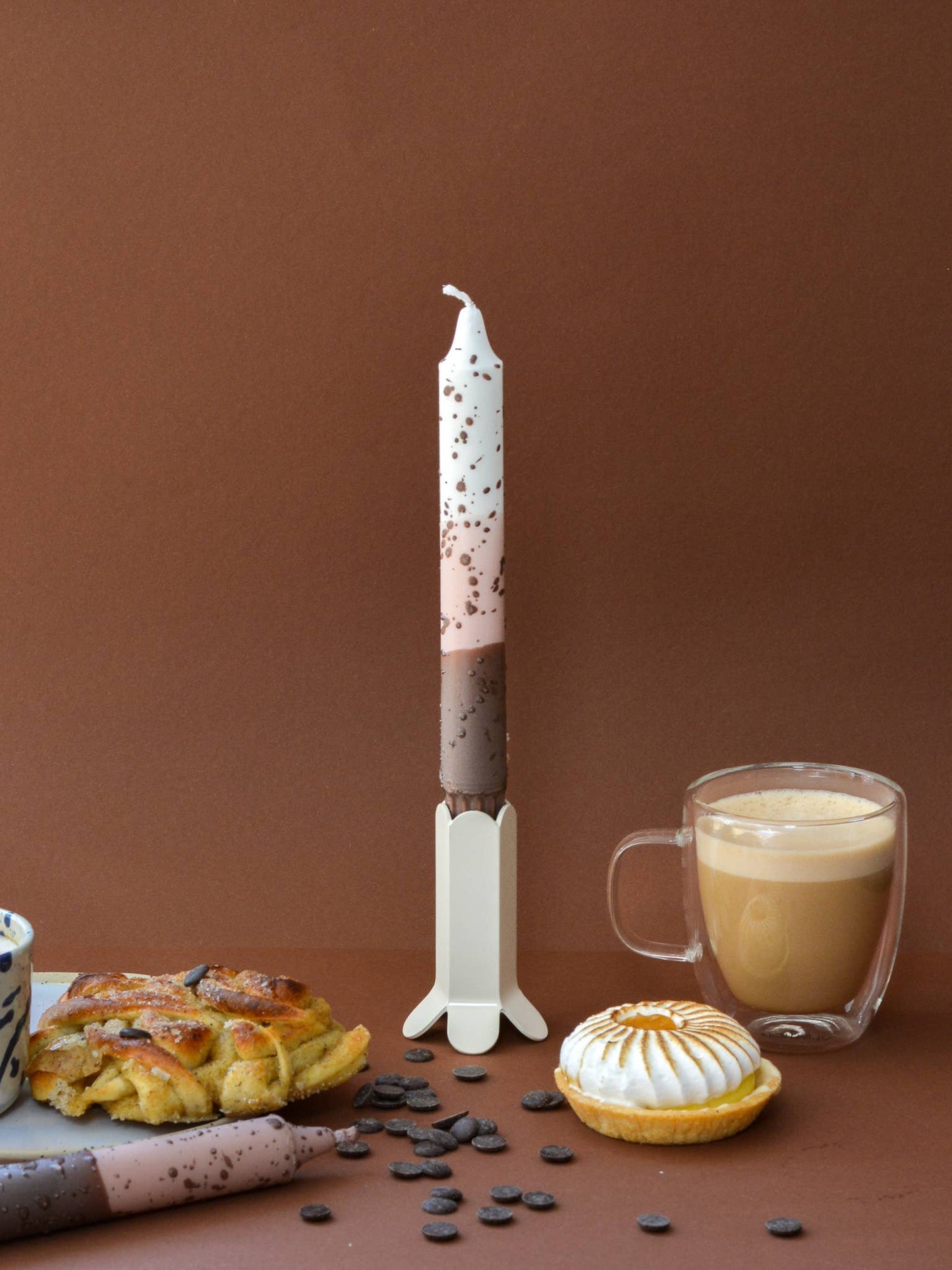 Nordtrice - Taper candle - Cappuccino Coffee Confetti