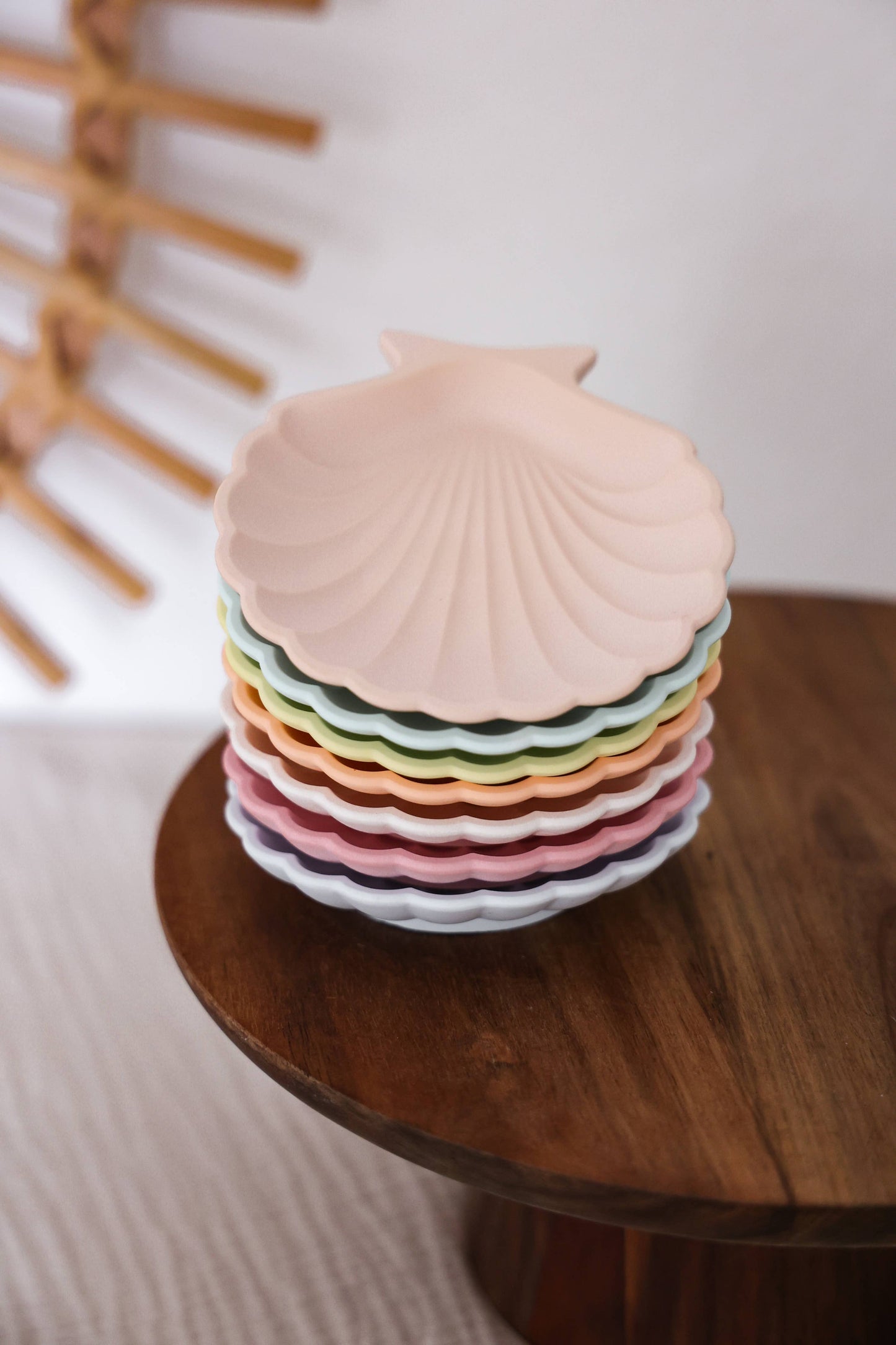 Niki Candle - Flat mussel bowl - handmade: Beige
