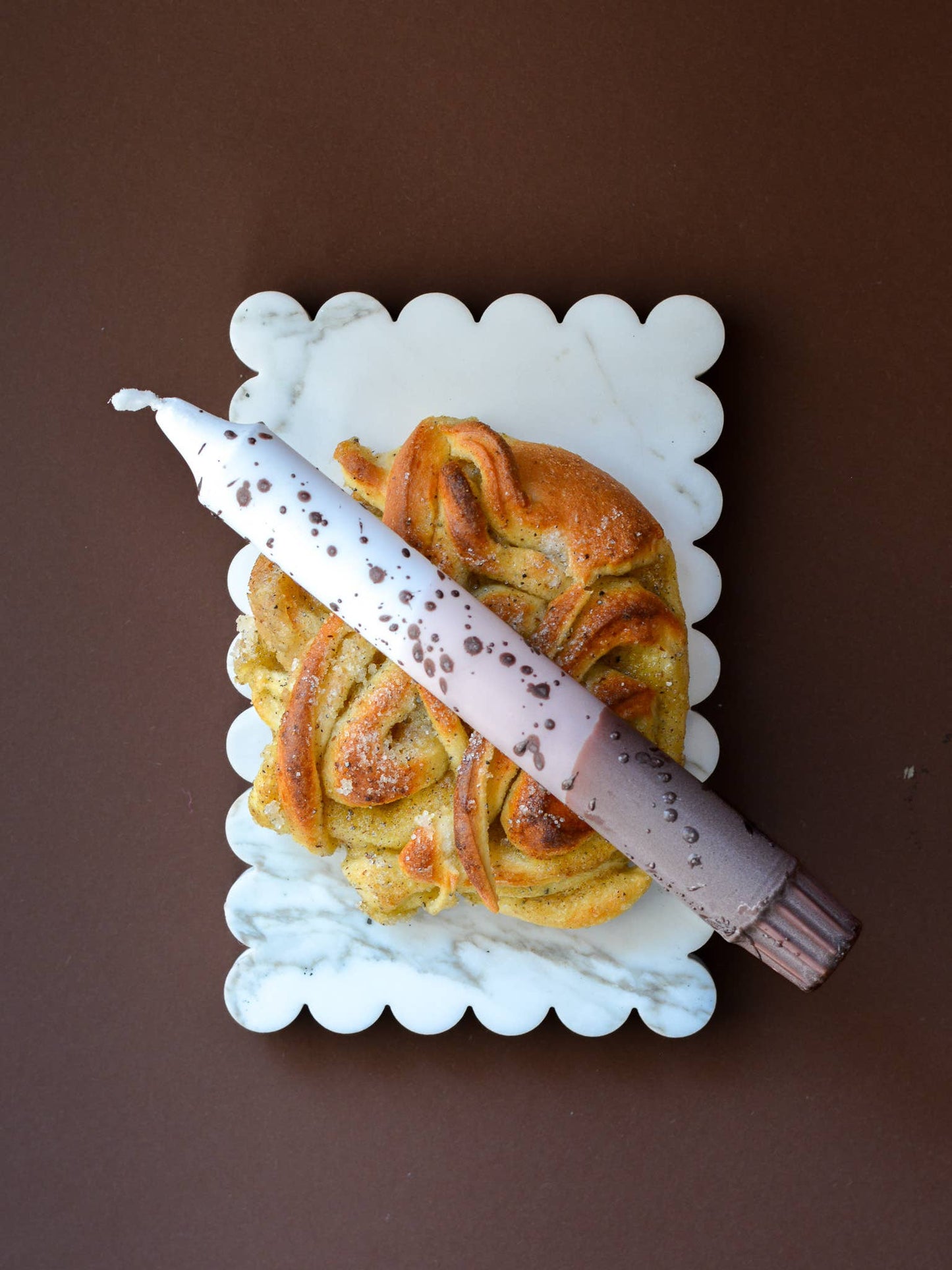 Nordtrice - Taper candle - Cappuccino Coffee Confetti