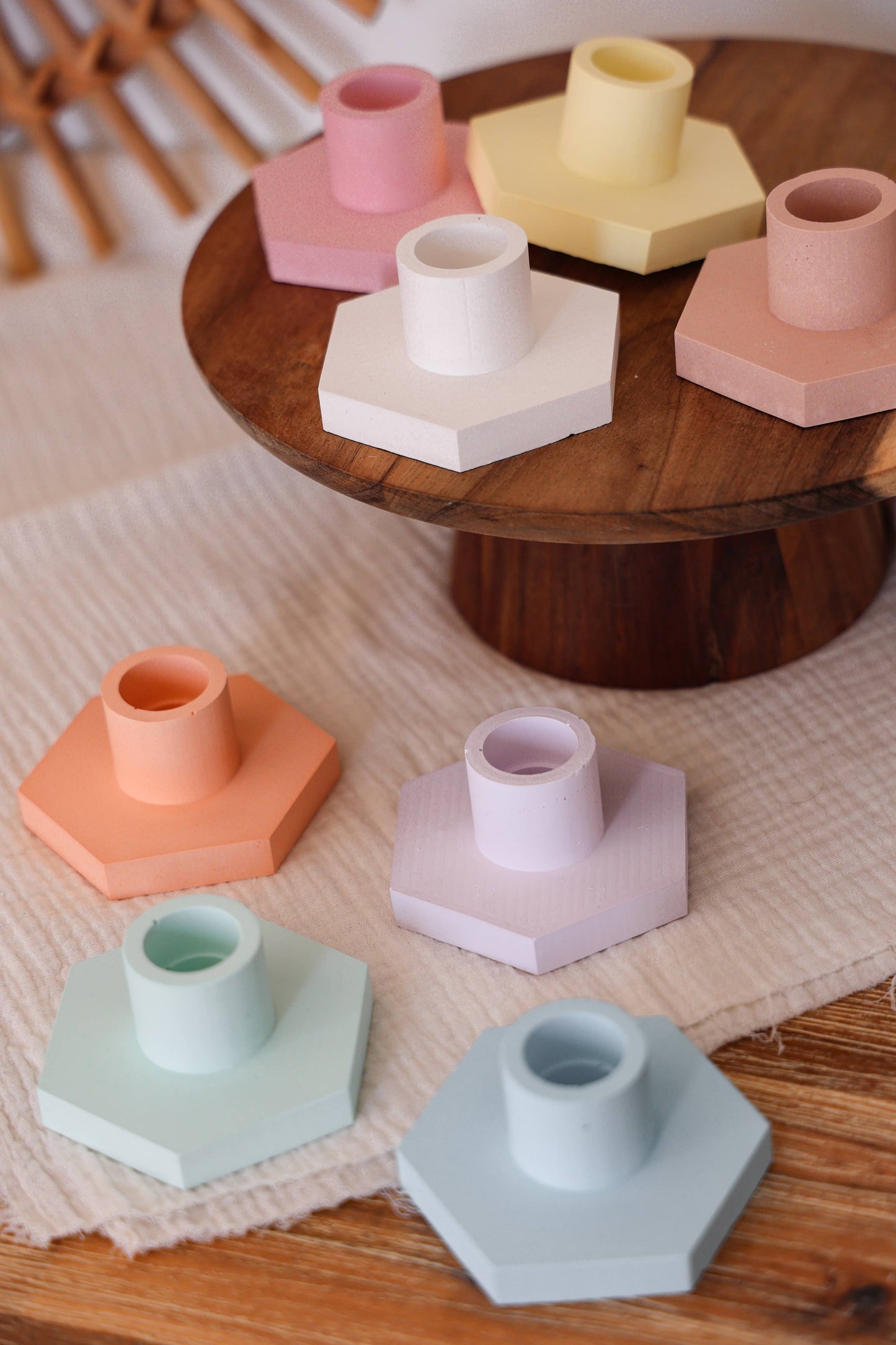 Niki Candle - Hexagonal candle holder: Yellow